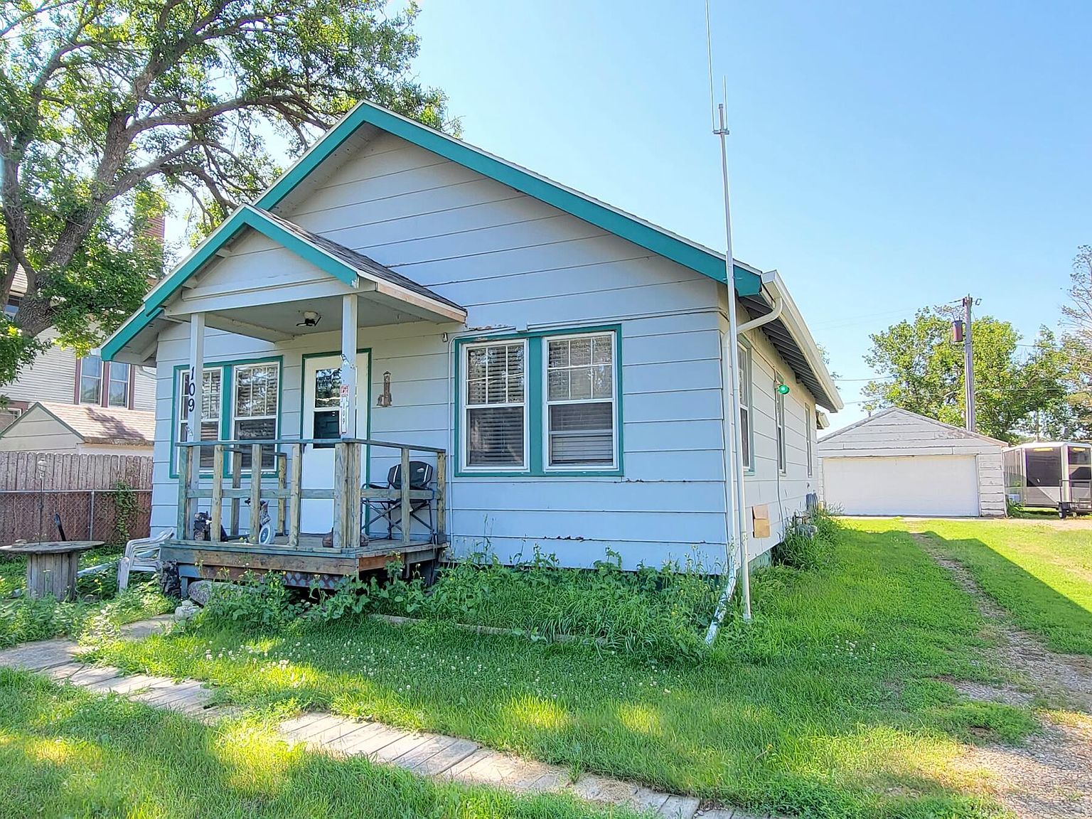 109 E Main St, Warner, SD 57479 Zillow