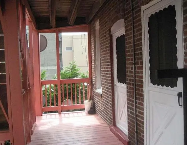 1520 Belfield Ave #2 — Photo 2