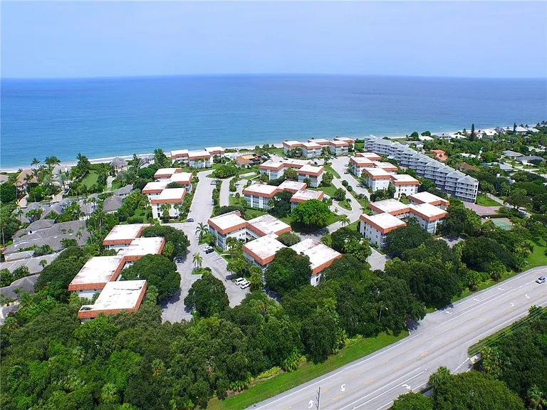 5400 Highway A1A #I24 — Photo 36