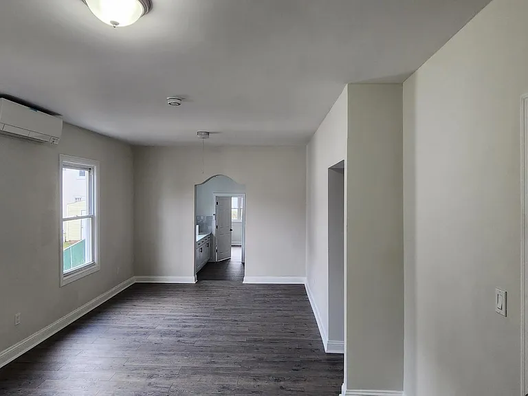 182 Ashford Ave #2 — Photo 2