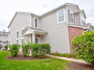 21527 Eich Dr, Crest Hill, IL 60403