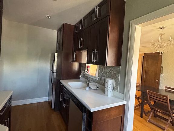 5th image of 2221 Kearney St APT 5