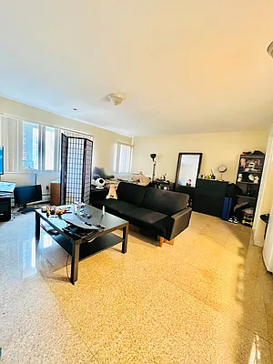 Rented by Nest Seekers International | media 12