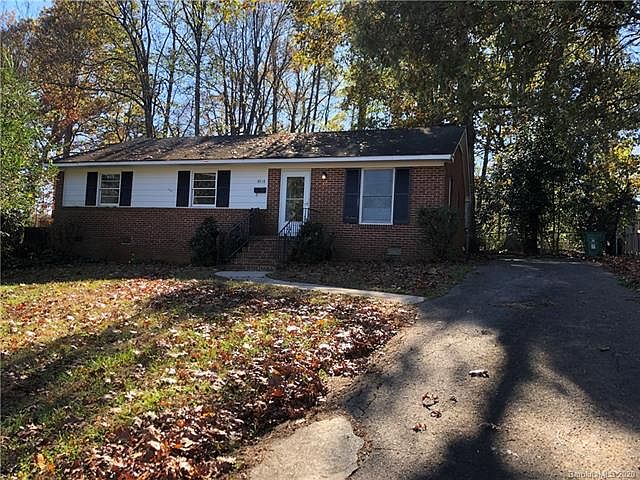 1st image of 4914 Delivau Dr