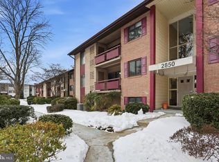 2850 Dover Ln APT 201, Falls Church, VA 22042