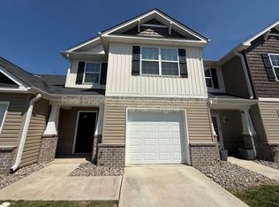 3907 Copperfield Ct, High Point, NC 27265
