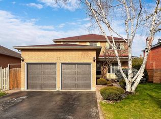 15 Ribblesdale Dr, Whitby, ON L1N6Z3