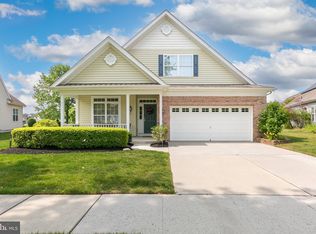 8 Harris Ct, Delanco, NJ 08075