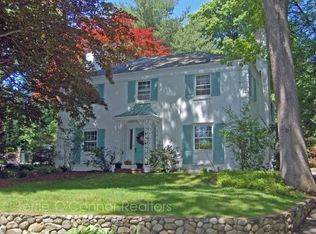 30 N Hillside Pl, Ridgewood, NJ 07450