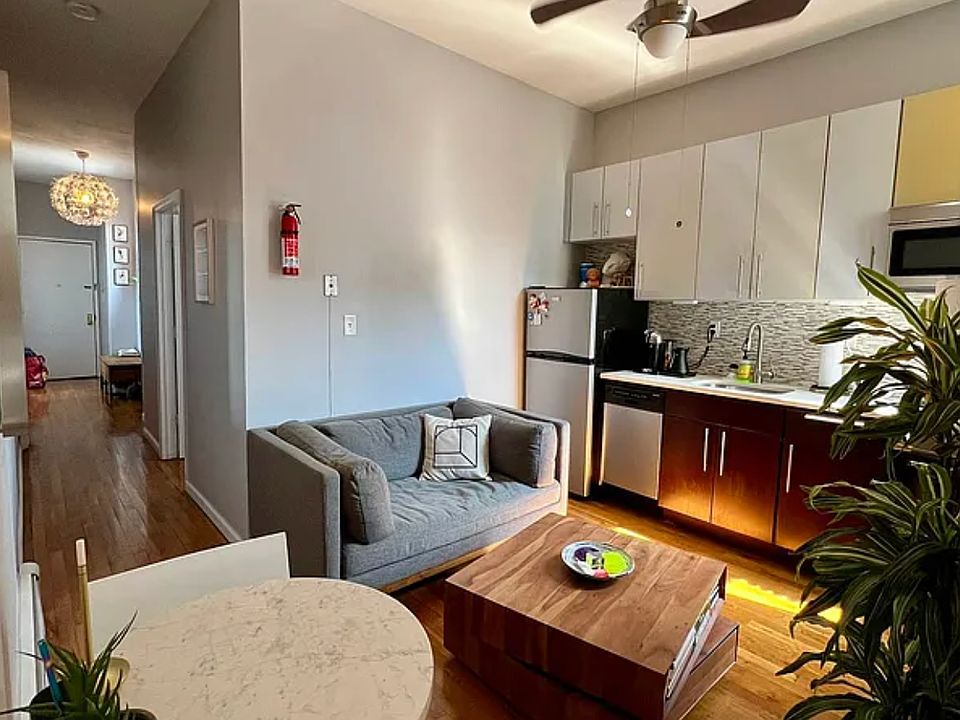 1st image of 158 Rogers Ave APT 4c