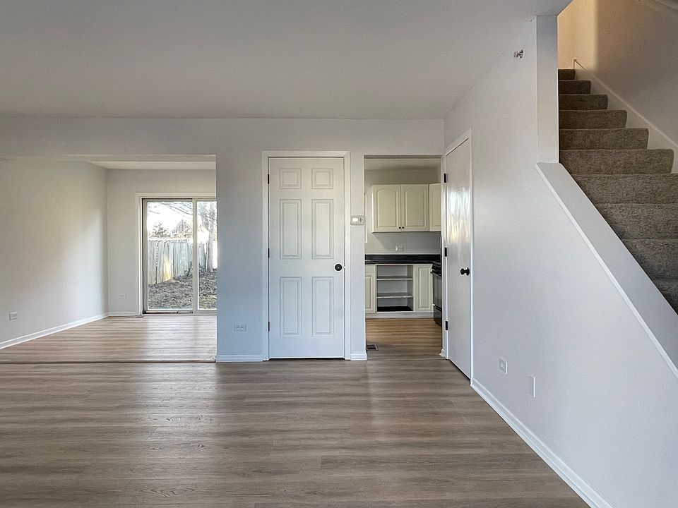 1st image of 1109 Morningside Dr APT 1
