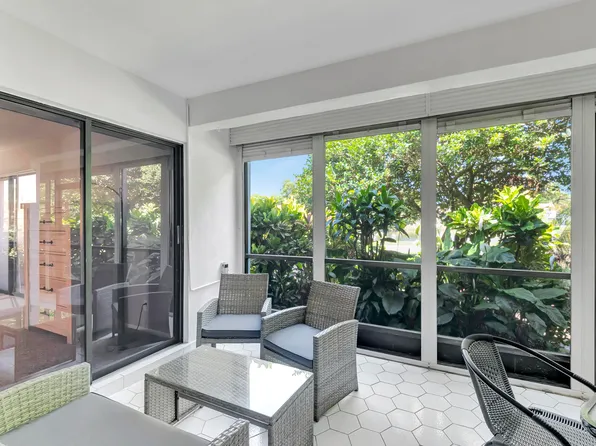 101 Bridgewood Court, Boca Raton, FL 33434