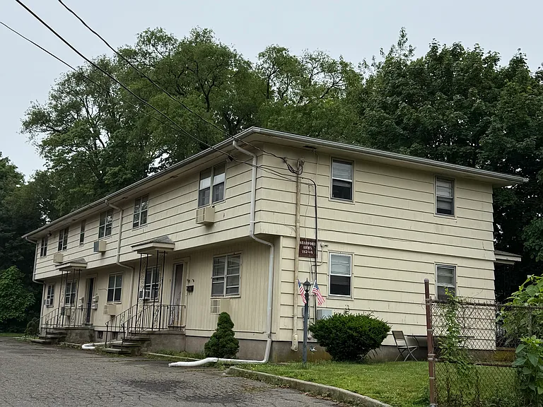 142 Bradford Ave #2 — Photo 7