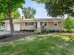 2164 Engleside Ave SE, Kentwood, MI 49546