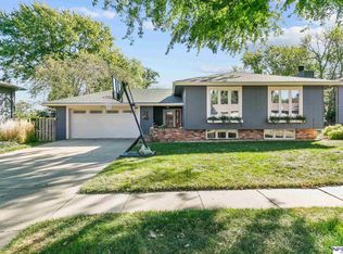922 N 26th Ave, Blair, NE 68008