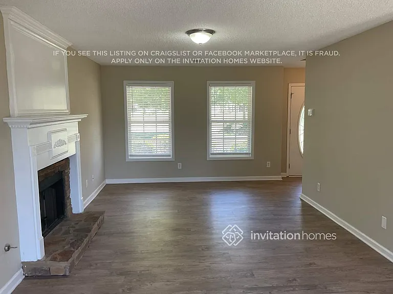 5026 Yankee Doodle Dr — Photo 7