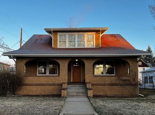 737 S 3rd St, Lander, WY 82520