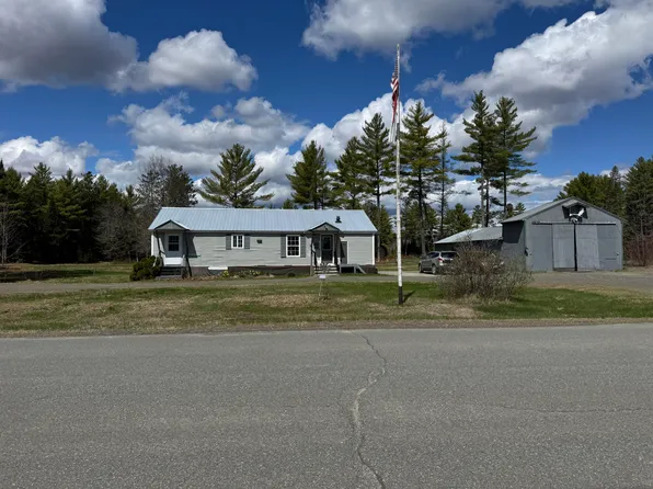 2415 Elliottsville Road, Willimantic, ME 04443