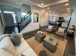 230 S Old Hammer Ct, Aurora, CO 80018