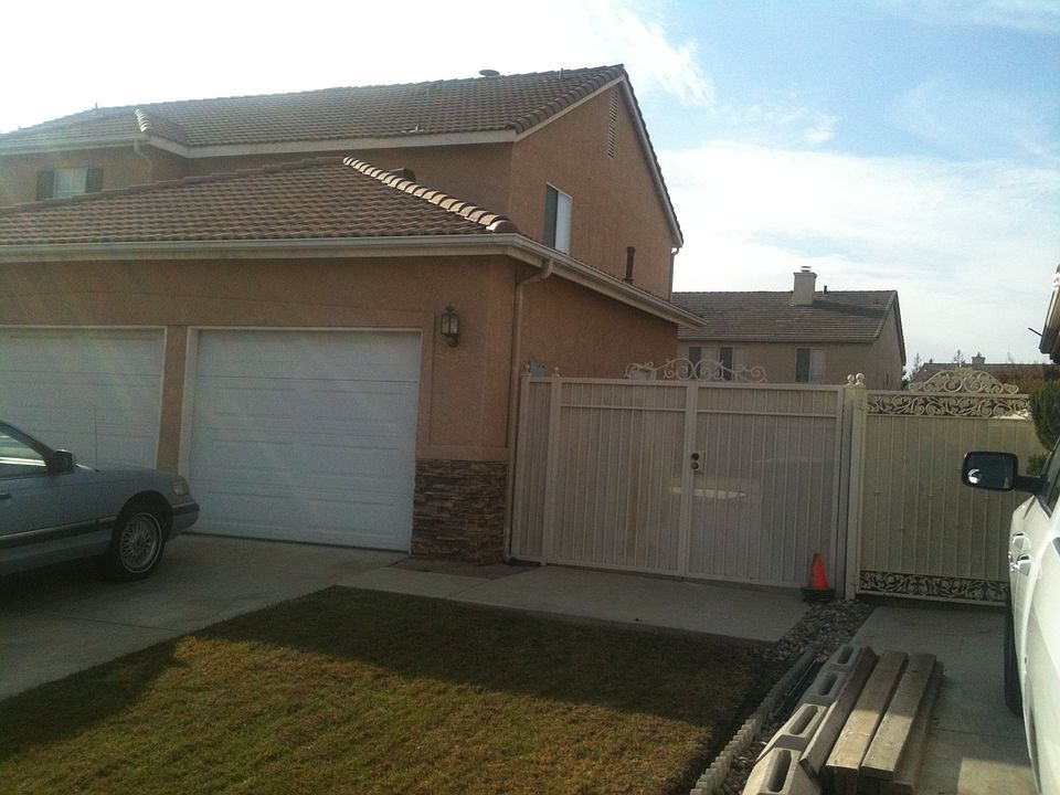 2nd image of 9175 N Winery Ave