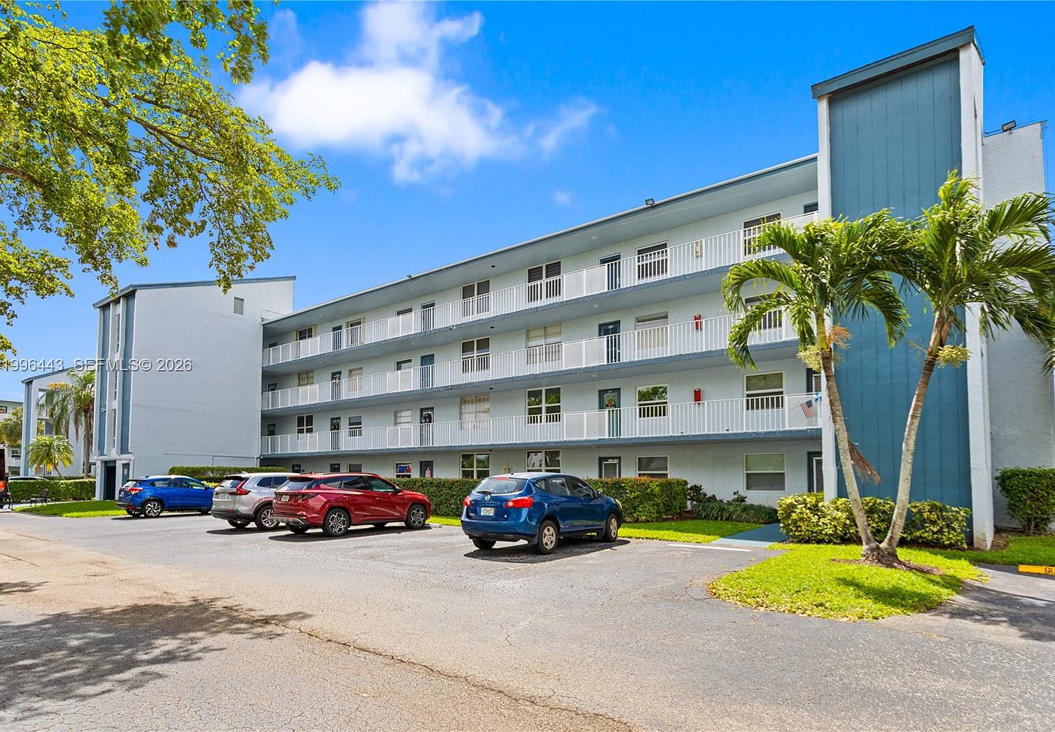 7640 NW 18th St APT 104