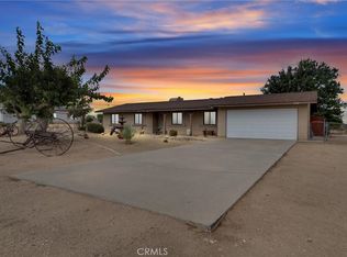 15118 Walnut St, Hesperia, CA 92345