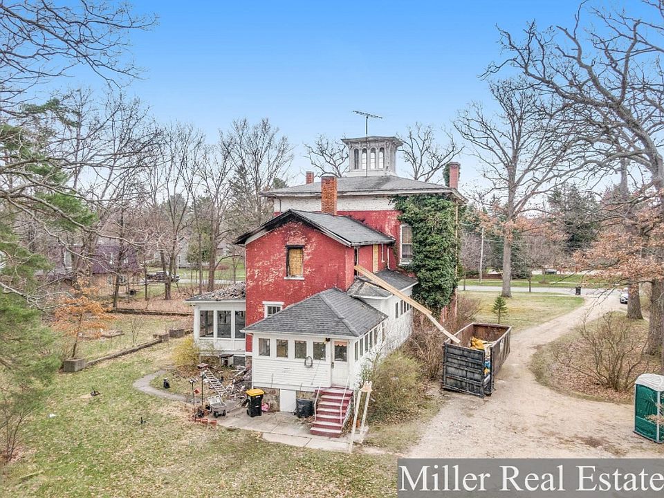901 W Green St, Hastings, MI 49058 Zillow