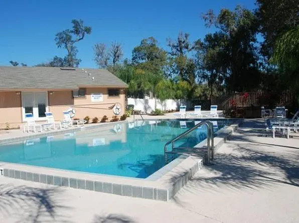 132 Arnold Dr, Daytona Beach, FL 32114