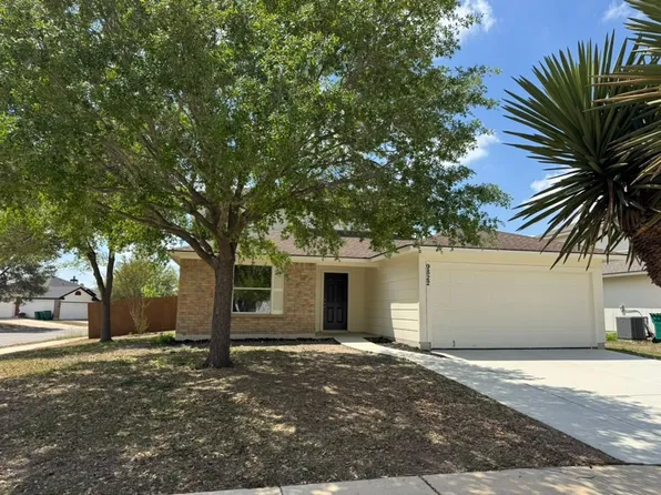9822 Autumn Pl, Converse, TX 78109