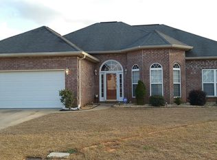217 Sedgebrooke Dr, Warner Robins, GA 31088