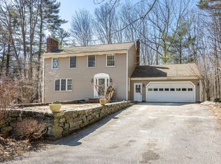 111 Brook Rd, Falmouth, ME 04105