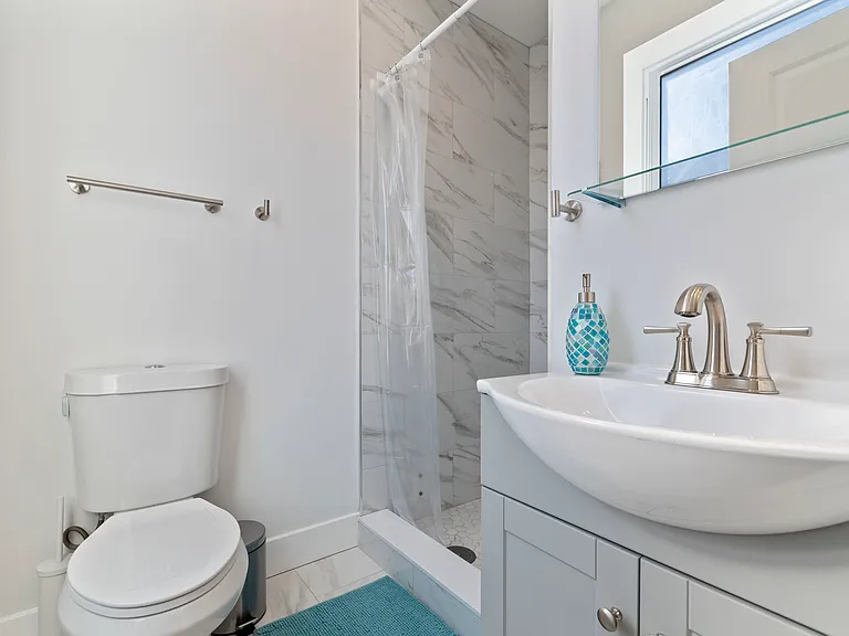 4129 Parrish St #2 — Photo 8