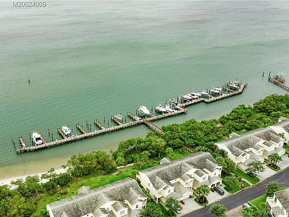 5th image of 307 Mariner Bay Blvd