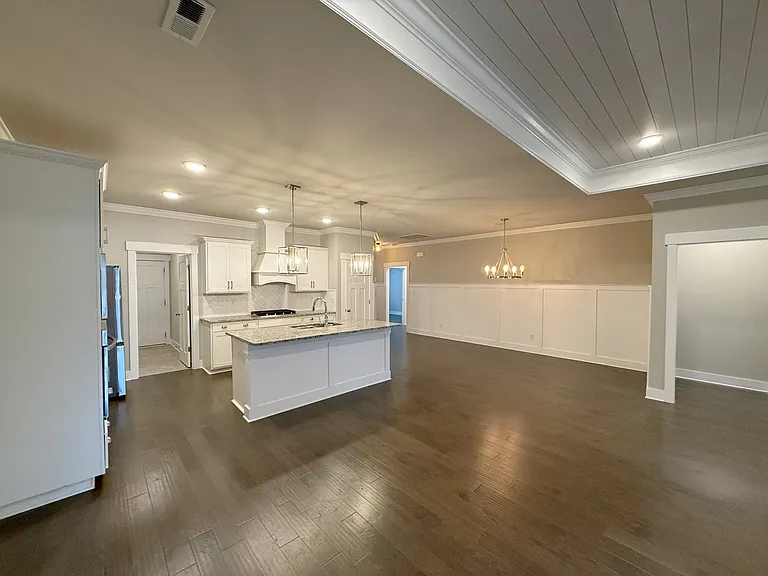 408 Raleigh Elm Dr — Photo 12
