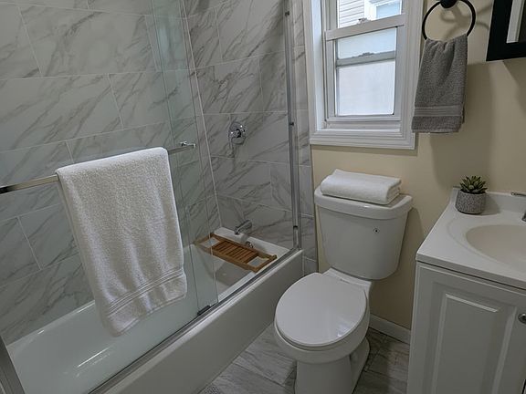 5th image of 119-16 194th St #2