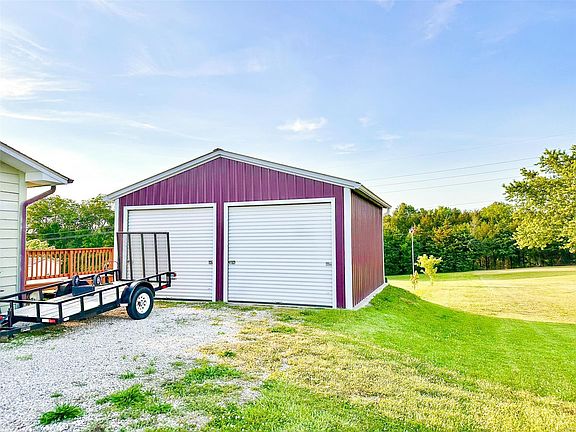 3rd image of 4773 Lori Ln