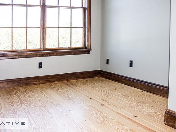 5th image of 45 Newell St #B5