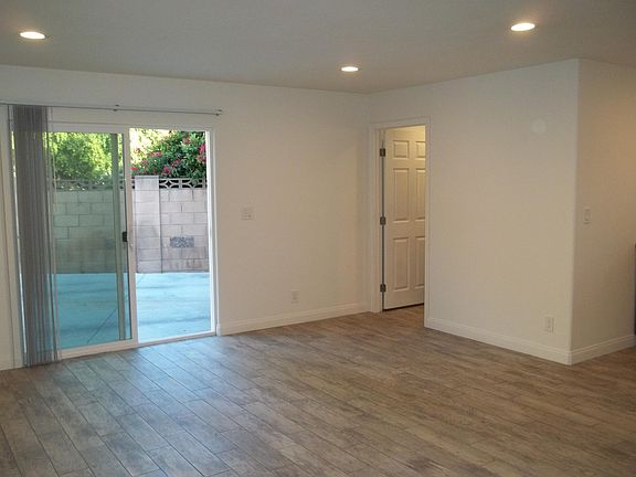 2nd image of 1677 Sunnydale Ct