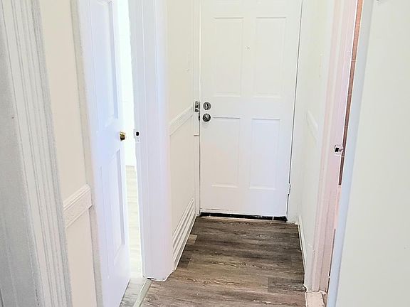 4th image of 1322 Teller Ave Floor 3