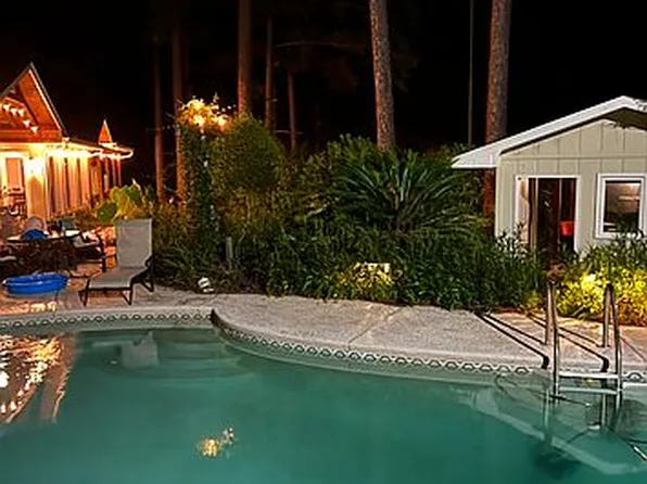 7 Holly Hill Rd, Dothan, AL 36305