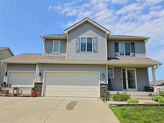 2nd image of 1308 Caitlin Ct SE