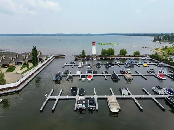 5230 Lakeshore Dr #B-42, Sylvan Lake, AB T4S 1E8