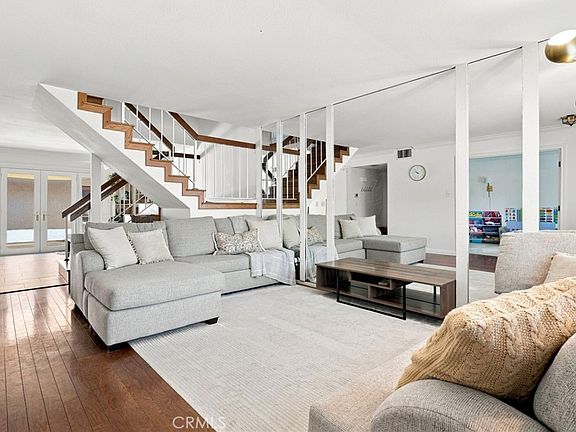 4th image of 1361 S Walnut St Unit 3875