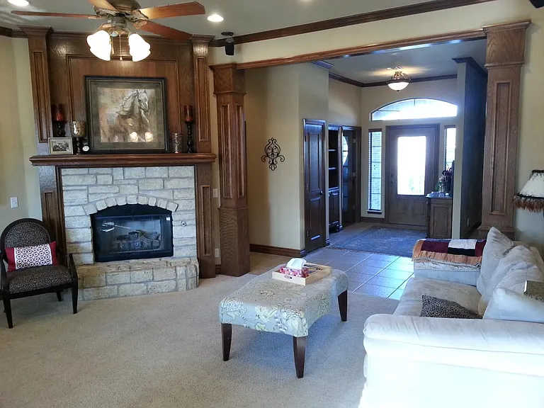 3217 Ash Grove Rd — Photo 2