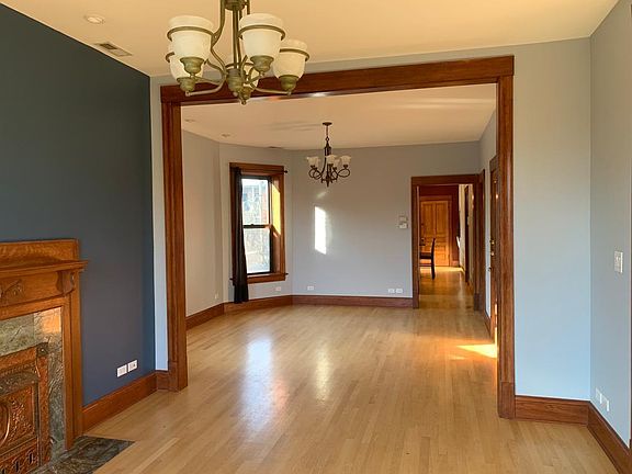 5th image of 928 N Richmond St #2