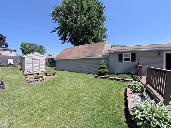 Lots of space to entertain