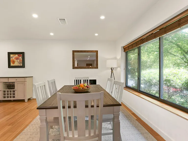 2360 S Arlington Ridge Rd — Photo 8