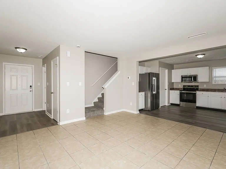 3125 Danube Way — Photo 6