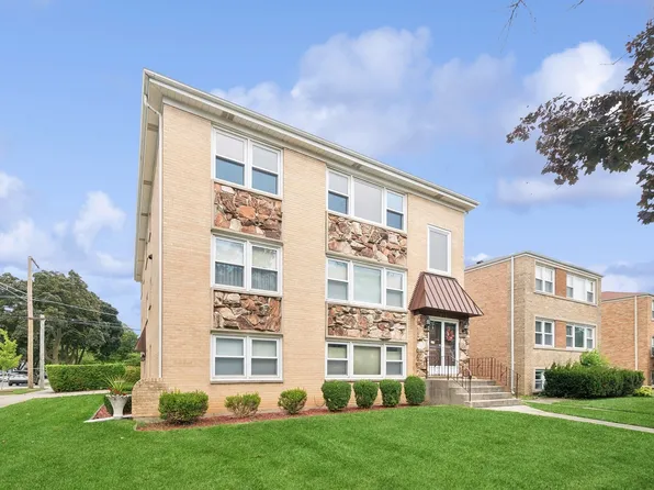 4220 Oakton St, Skokie, IL 60076