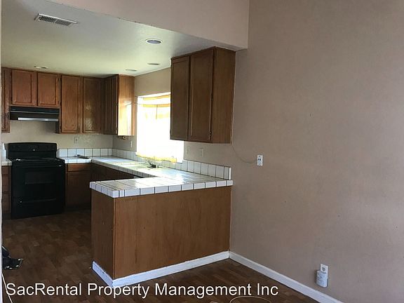 4th image of 5661 Rightwood Way